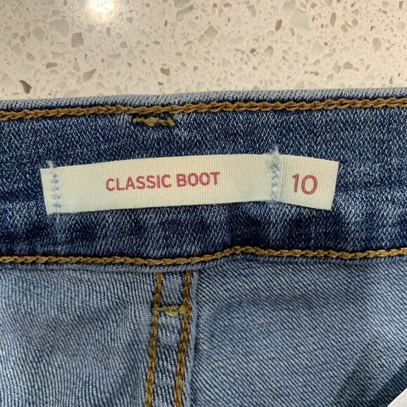 Levi’s Size 10 Classic Boot Cut Jeans Mid Rise Flat Stretch Denim Blue Women’s - Picture 3 of 12